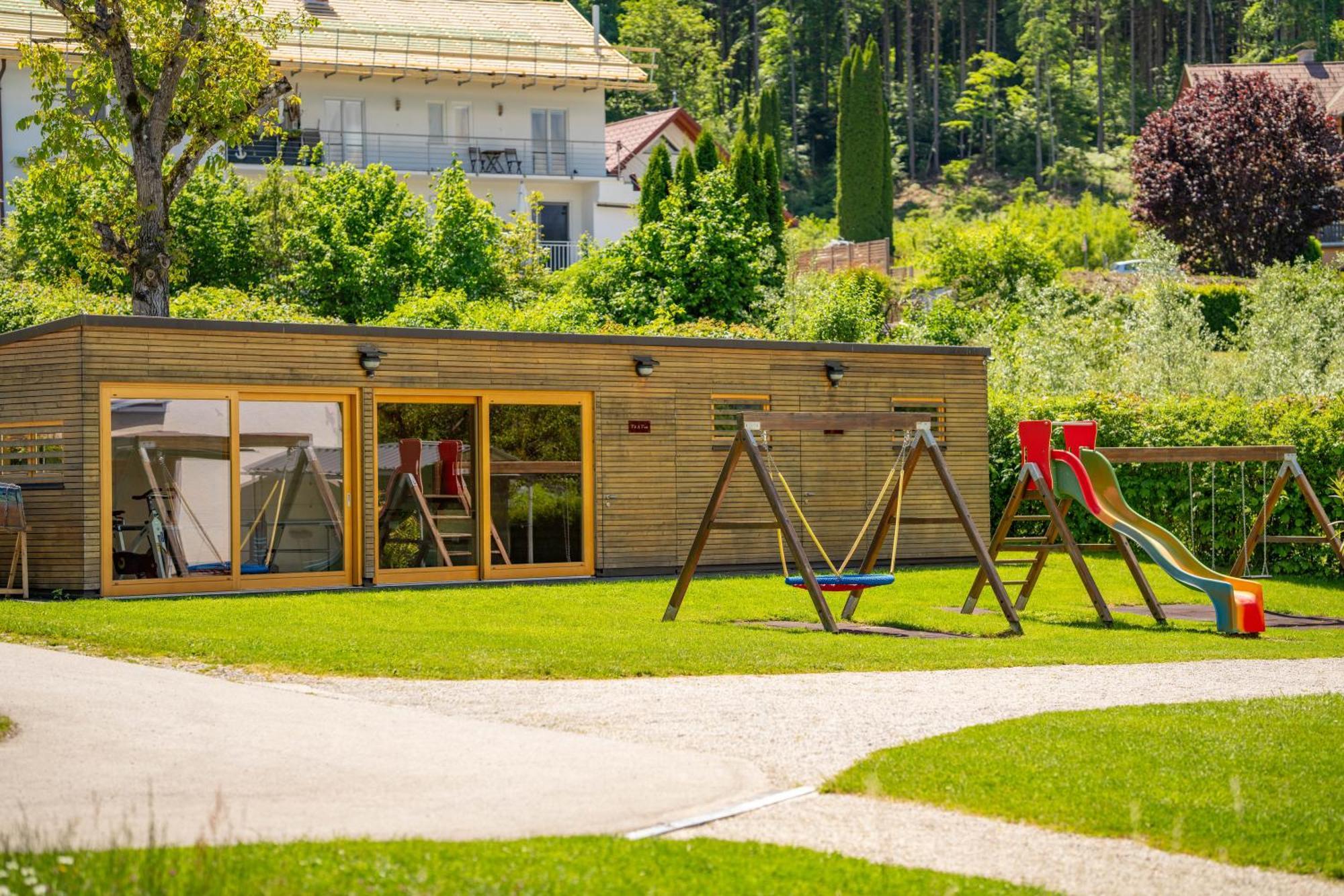 Strandhotel Schabus Velden am Wörthersee Eksteriør billede
